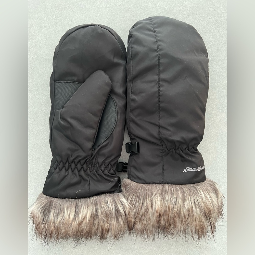NWOT Eddie Bauer Lodge Mittens w Faux Fur Cuff. Fleece lined glove style inside